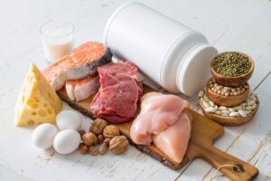 مصرف پروتئین بعد از عمل لاغری: چرا ضروری است و چگونه به مقدار کافی برسیم؟